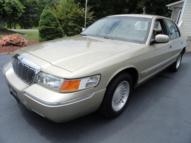 2000 Mercury Grand Marquis for sale