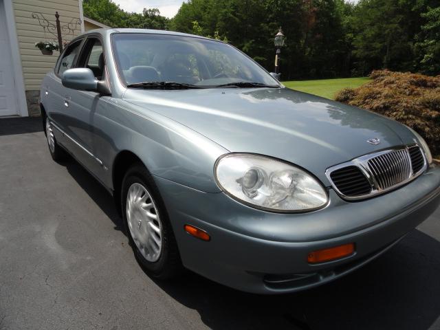 2001 Daewoo Leganza