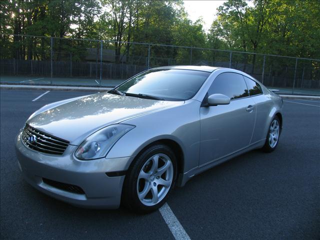 2004 Infiniti G35