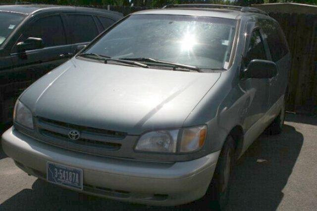 2000 Toyota Sienna for sale