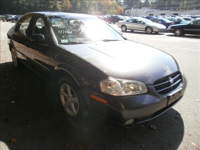 2000 Nissan Maxima for sale