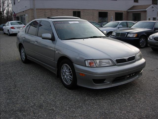 2001 Infiniti G20