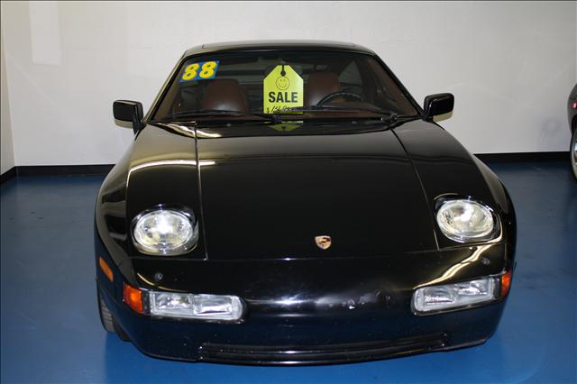 Used Porsche 928 1988