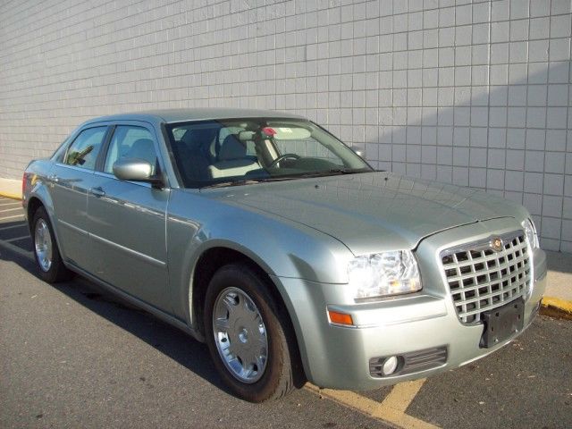 2006 CHRYSLER 300 TOURING. SUNROOF, ...