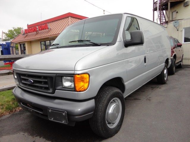 2005 FORD ECONOLINE E-250 CARGO ...