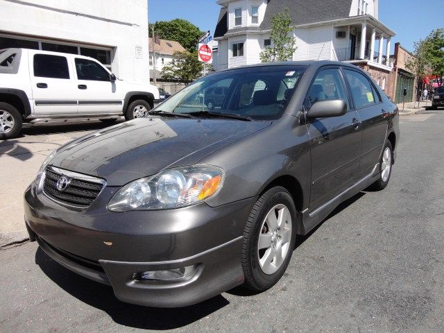 2005 TOYOTA COROLLA S, gray, we buy ...