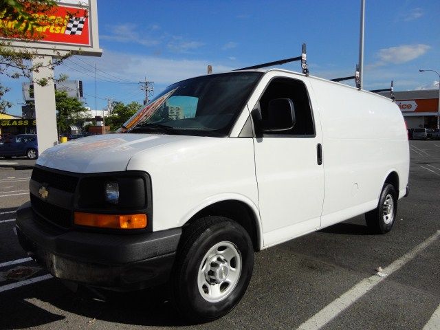 2007 CHEVROLET EXPRESS CARGO VAN, ...