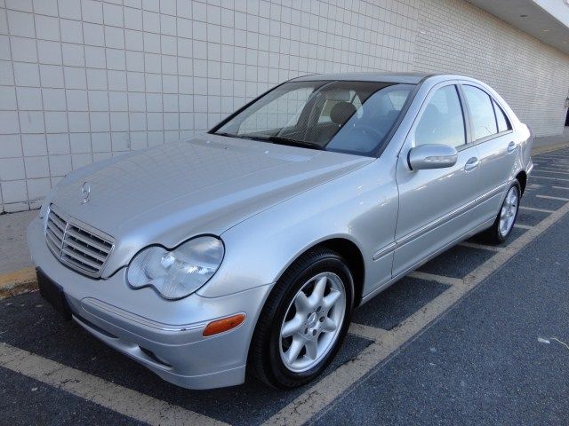 2004 MERCEDES-BENZ C-CLASS C240 ...
