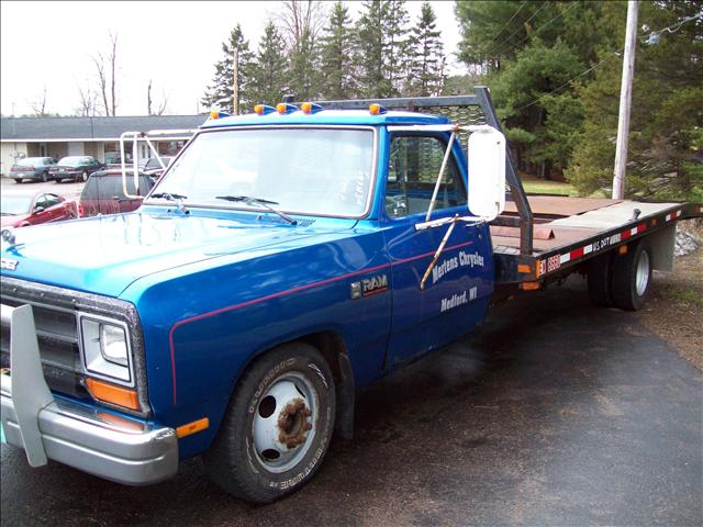 Dodge D350. 1989 Dodge D350 Pickup