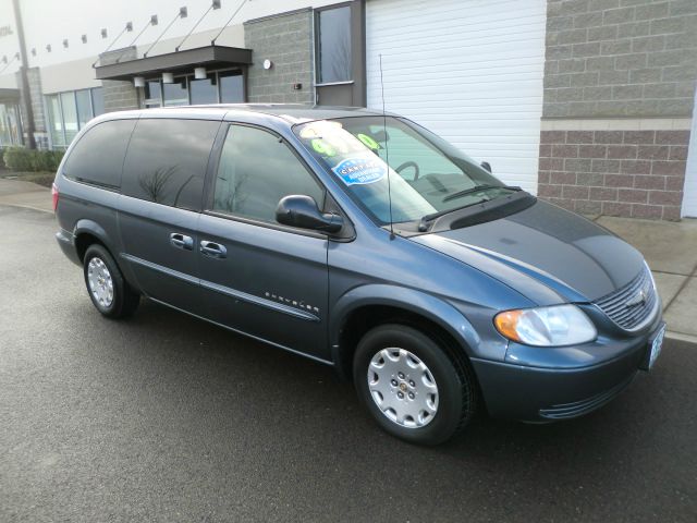 2001 Chrysler Town & Country