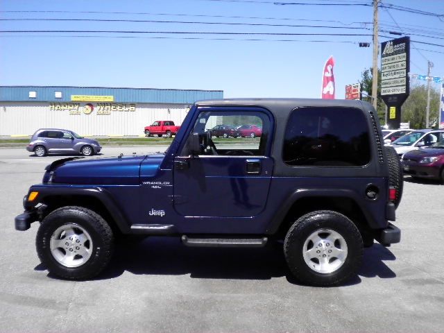 2000 Jeep Wrangler for sale