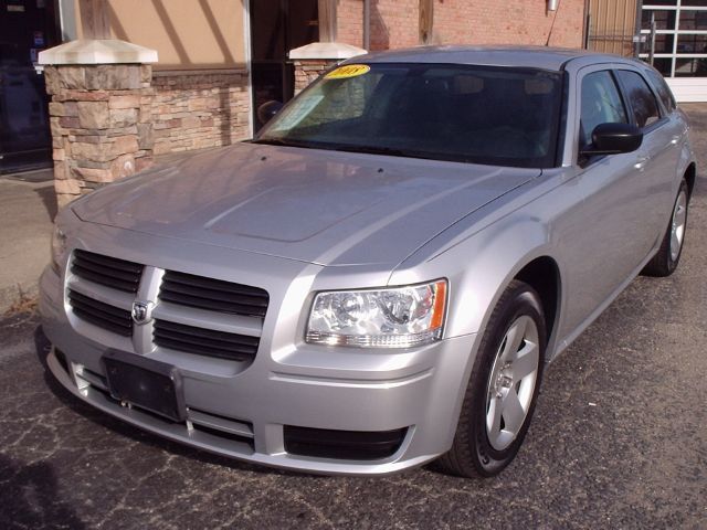 2008 Dodge Magnum
