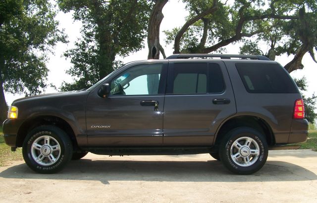 2005 Ford Explorer for sale