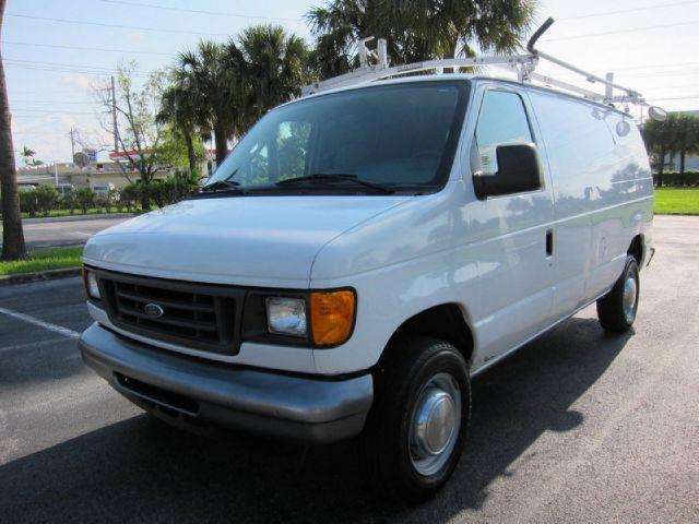 2004 Ford Econoline