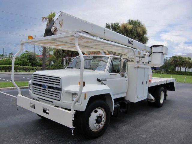 1994 Ford F-700 50 FEET BUCKET TRUCK