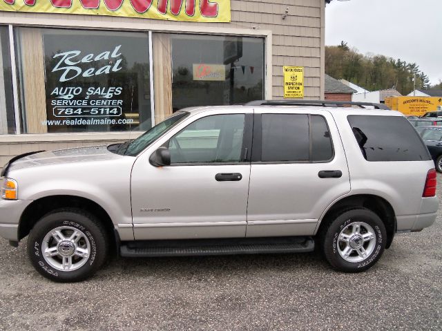 2004 Ford Explorer