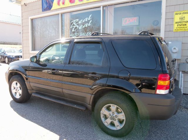 2005 Ford Escape