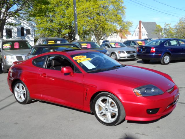 2005 Hyundai Tiburon