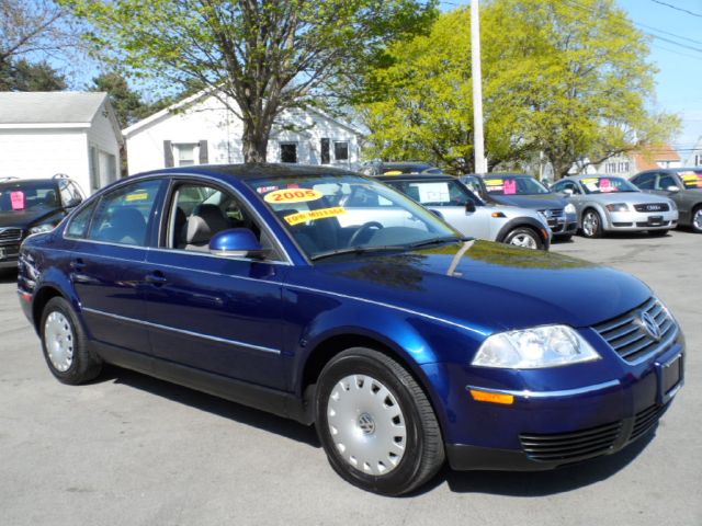 2005 Volkswagen Passat