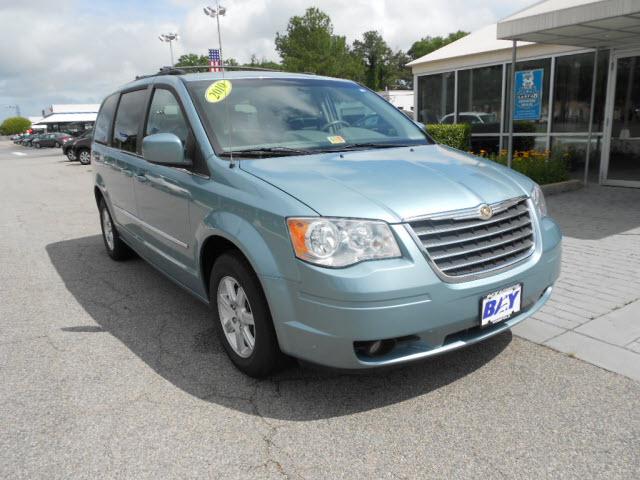 2010 Chrysler Town & Country for sale