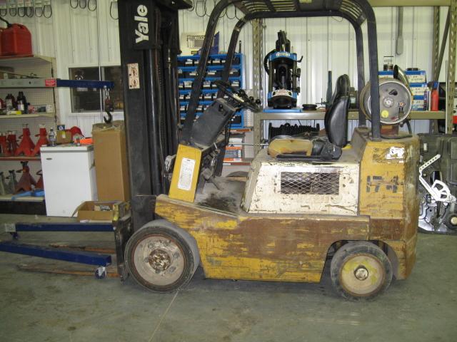 2000 Yale Fortlift for sale
