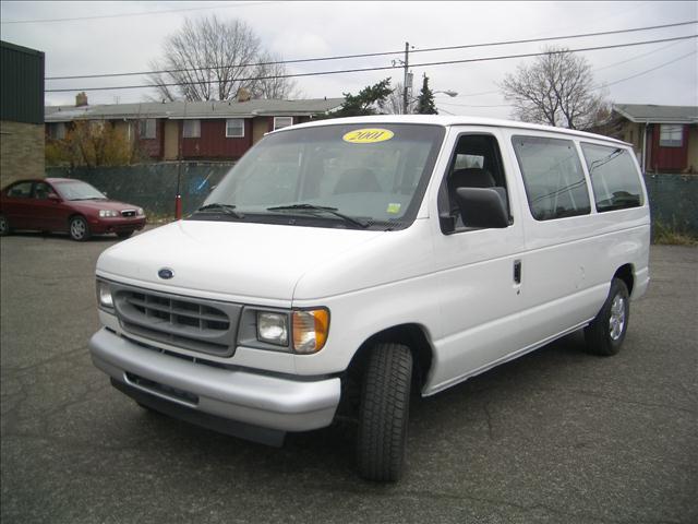 2001 Ford Econoline Wagon for sale