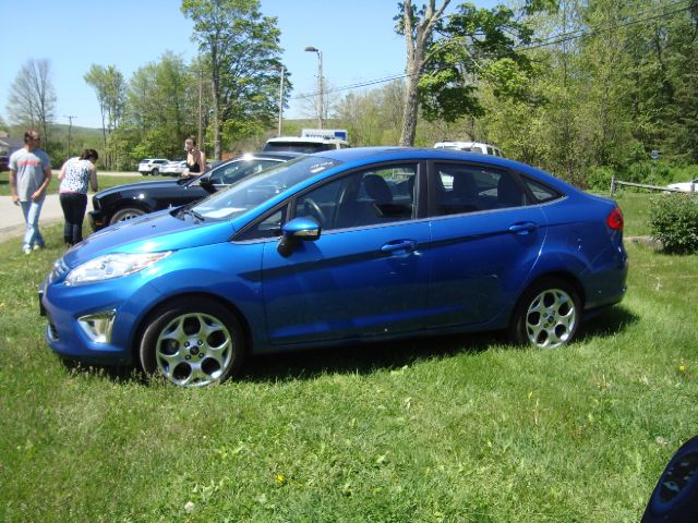 2011 Ford Fiesta for sale