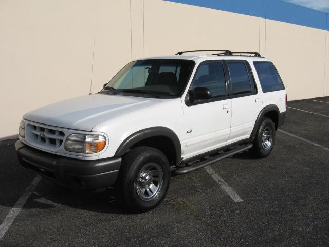 2000 Ford Explorer for sale