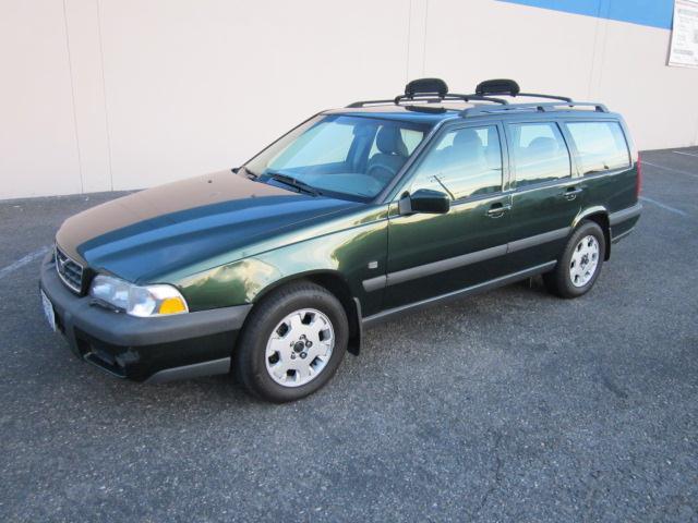 2000 Volvo V70 for sale
