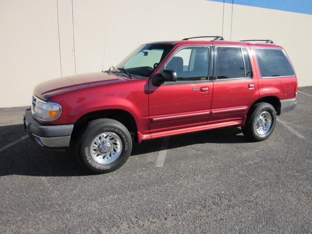 2000 Ford Explorer for sale