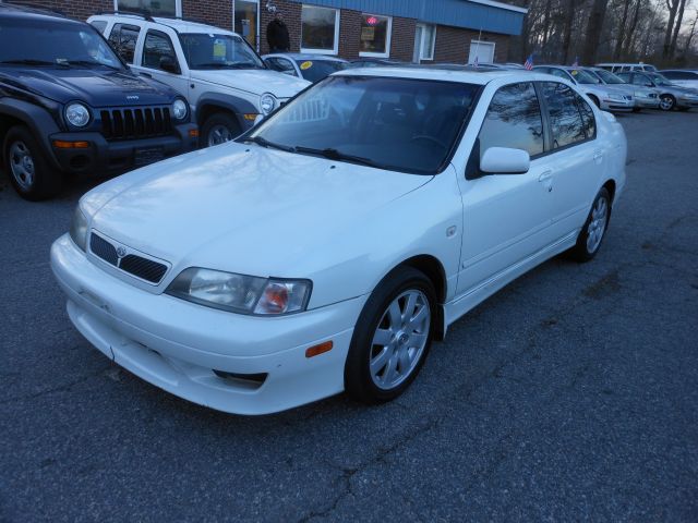 2002 Infiniti G20