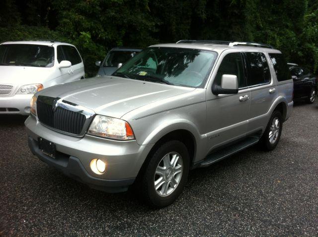 2004 Lincoln Aviator