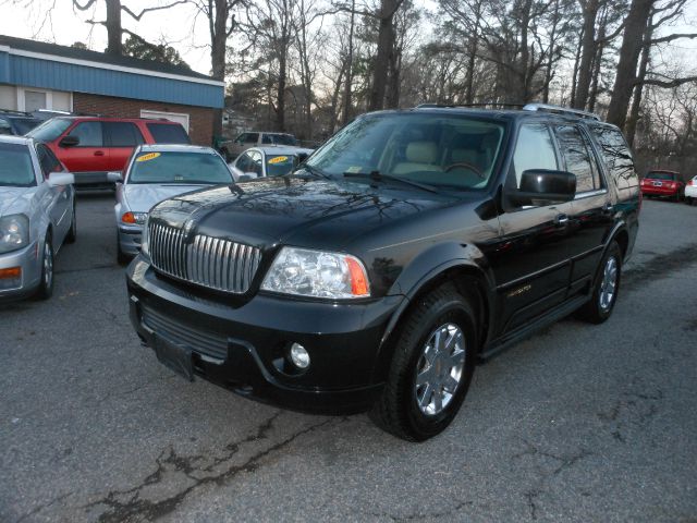 2004 Lincoln Navigator