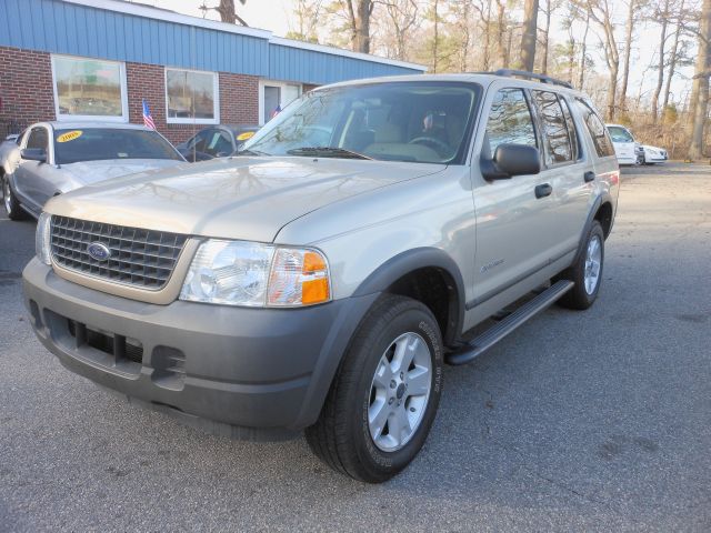 2004 Ford Explorer