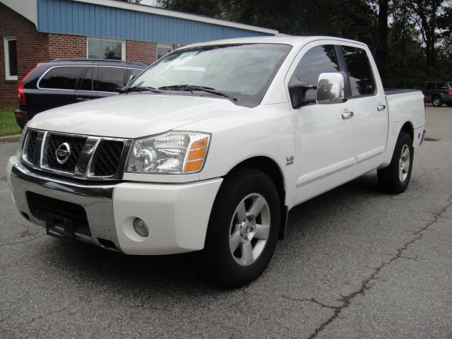 2004 Nissan Titan