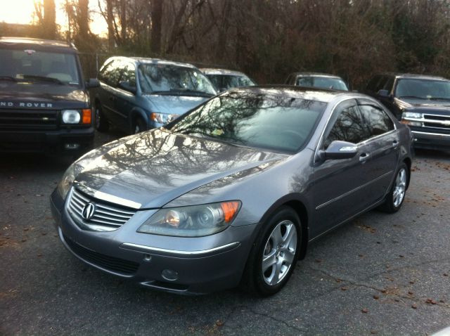 2005 Acura RL