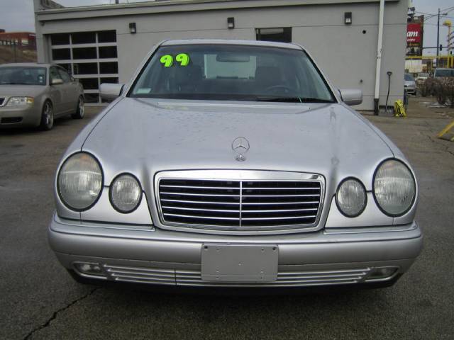 1999 Mercedes-Benz E Class