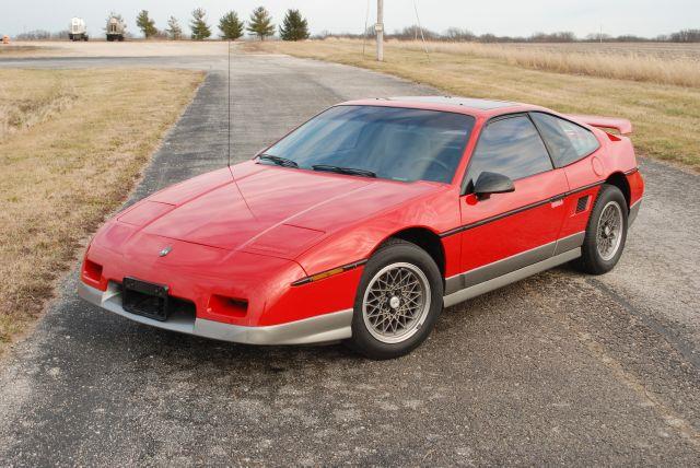 1986 Pontiac Fiero for sale