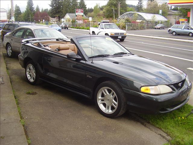 1998 Ford Mustang