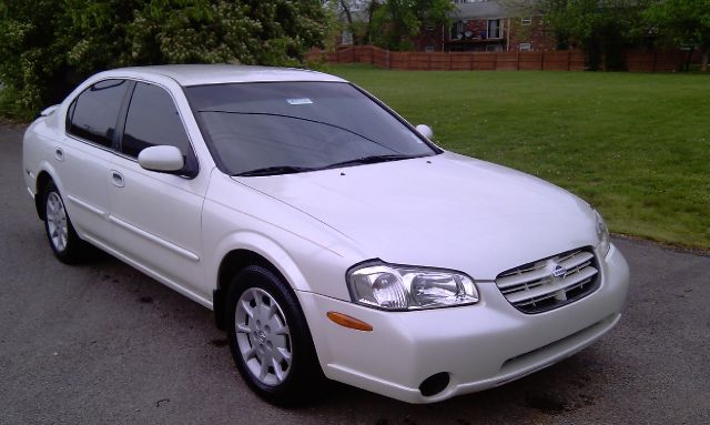 2000 Nissan Maxima for sale