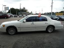 2001 Lincoln Town Car