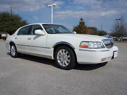 2006 Lincoln Town Car